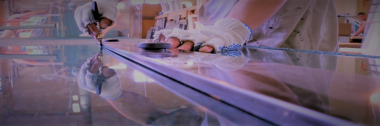 Slider, Glass Cutting Service in Crystal Palace, Upper Norwood, SE19